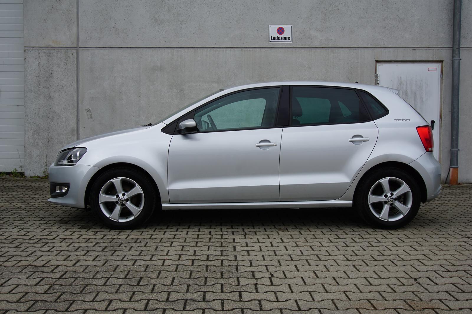 Volkswagen Polo 1.4 MPI SHZ PDC Tempomat TÜV NEU