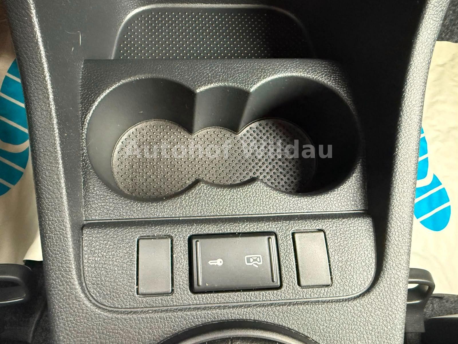 Skoda Fabia 2009 — photo 22