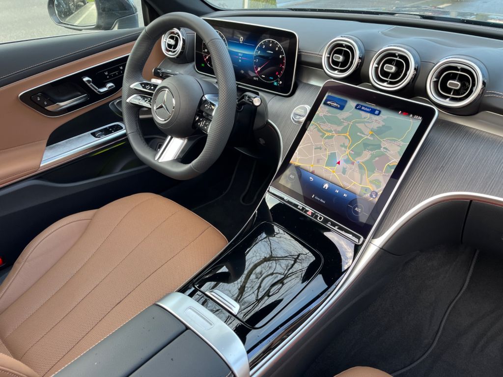Mercedes-Benz CLE200 *AMG*Pano*Memory*Keyless*Distronic*360°