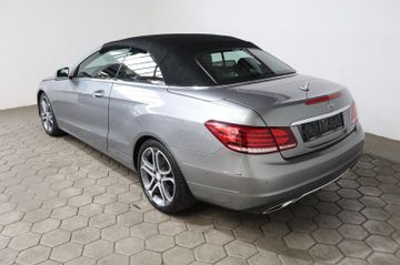 Mercedes E 200 - 4