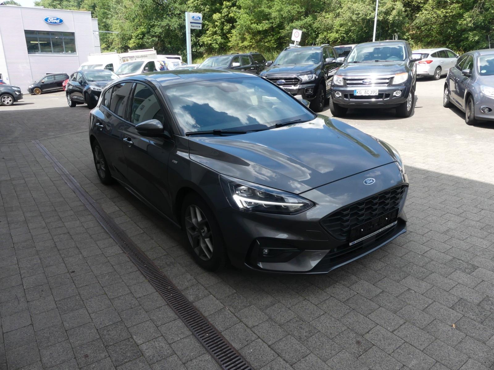 Ford Focus Lim. ST-Line