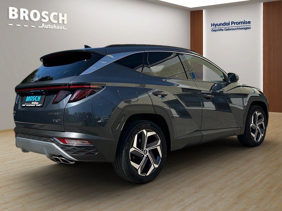 Fahrzeugabbildung Hyundai TUCSON PHEV 1.6T 6AT 4WD TREND 1HD GARANTIE07/27