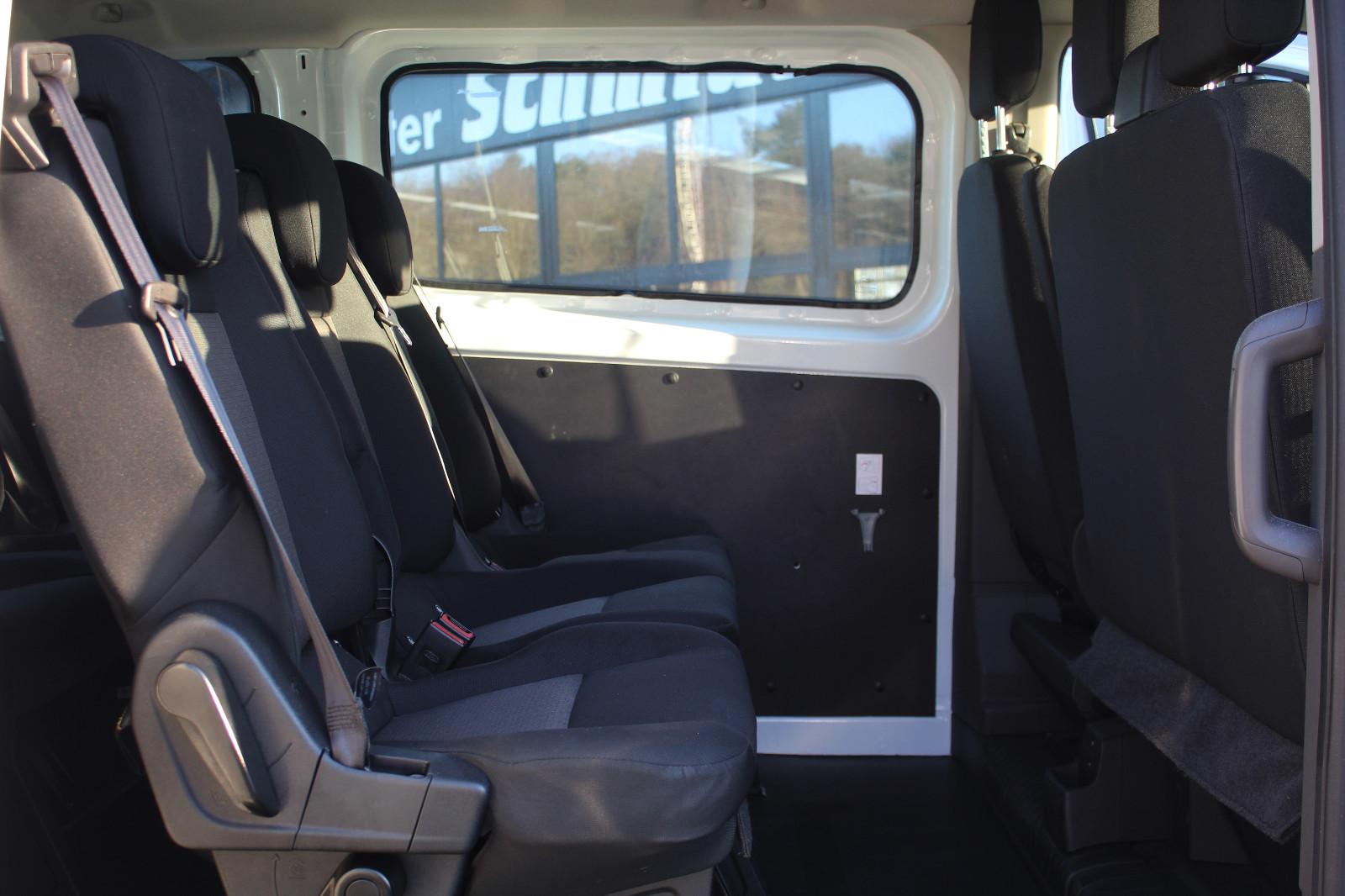 Ford Transit Custom Kombi 320 L1 (9 Sitzer)