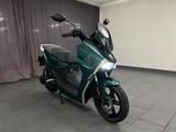 Horwin SK3 PLUS GREEN METALLIC mit 2 Akkus - HORWIN MOTORRAD