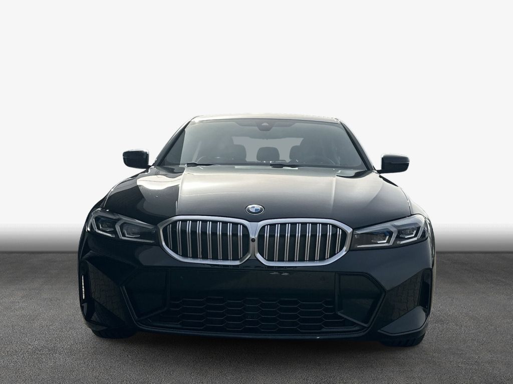 BMW 320 - Bild 4