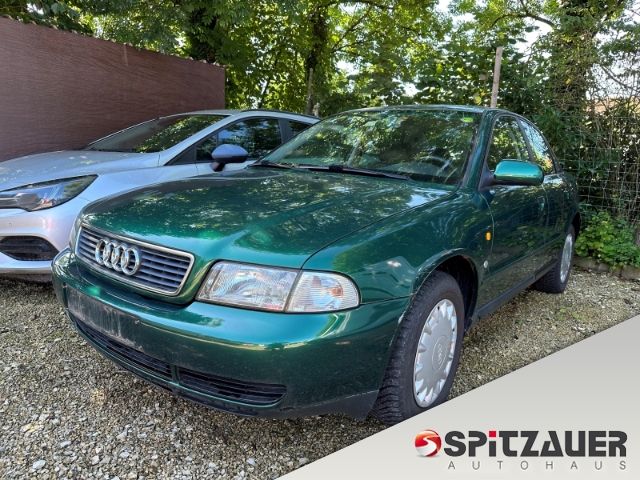 Audi A4 1.6 AHK-abnehmbar Klimaautom Mp3