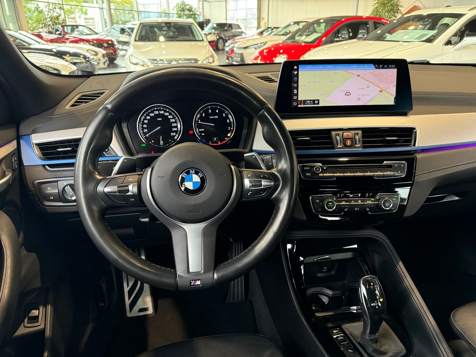 Fahrzeugabbildung BMW X2 M35 i Allrad M Sport HUD LED NAV SHZ