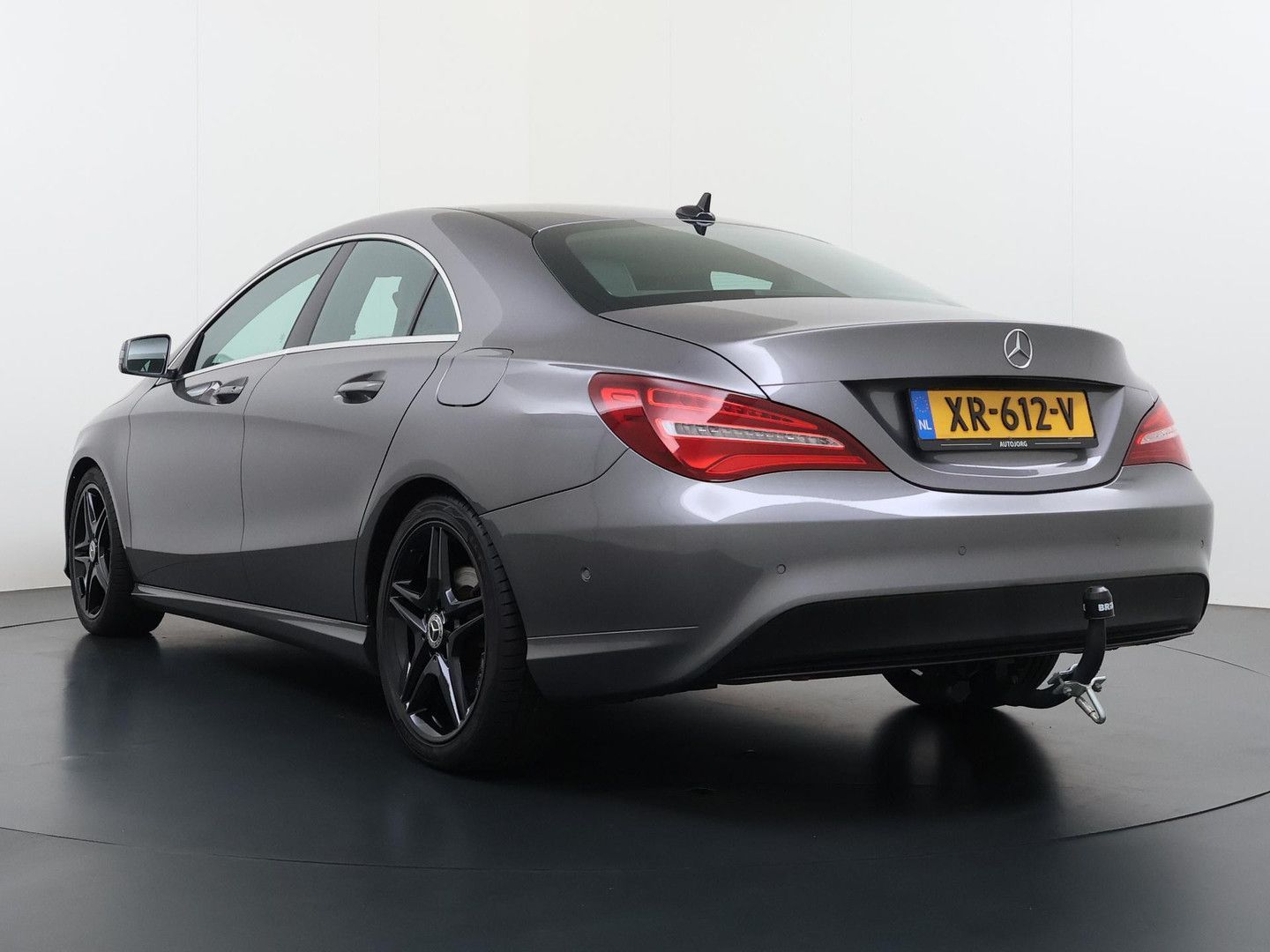 Mercedes-Benz CLA 180 Ambition 18" AMG Felgen | AHK | automati imagem 2