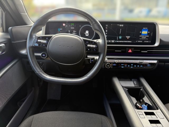 Fahrzeugabbildung Hyundai IONIQ 6 TECHNIQ-Paket Heckantrieb 77.4kWh HUD Na