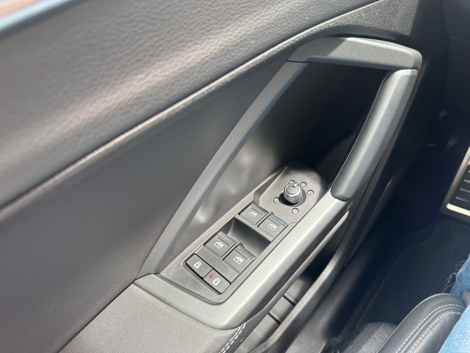 Audi Q3 SB 40TFSI QUATTRO S-LINE ACC PANO SONOS AHK foto 14