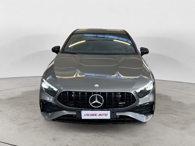 Mercedes-Benz Classe A Mercedes-AMG A 35 4M Prem imagem 2