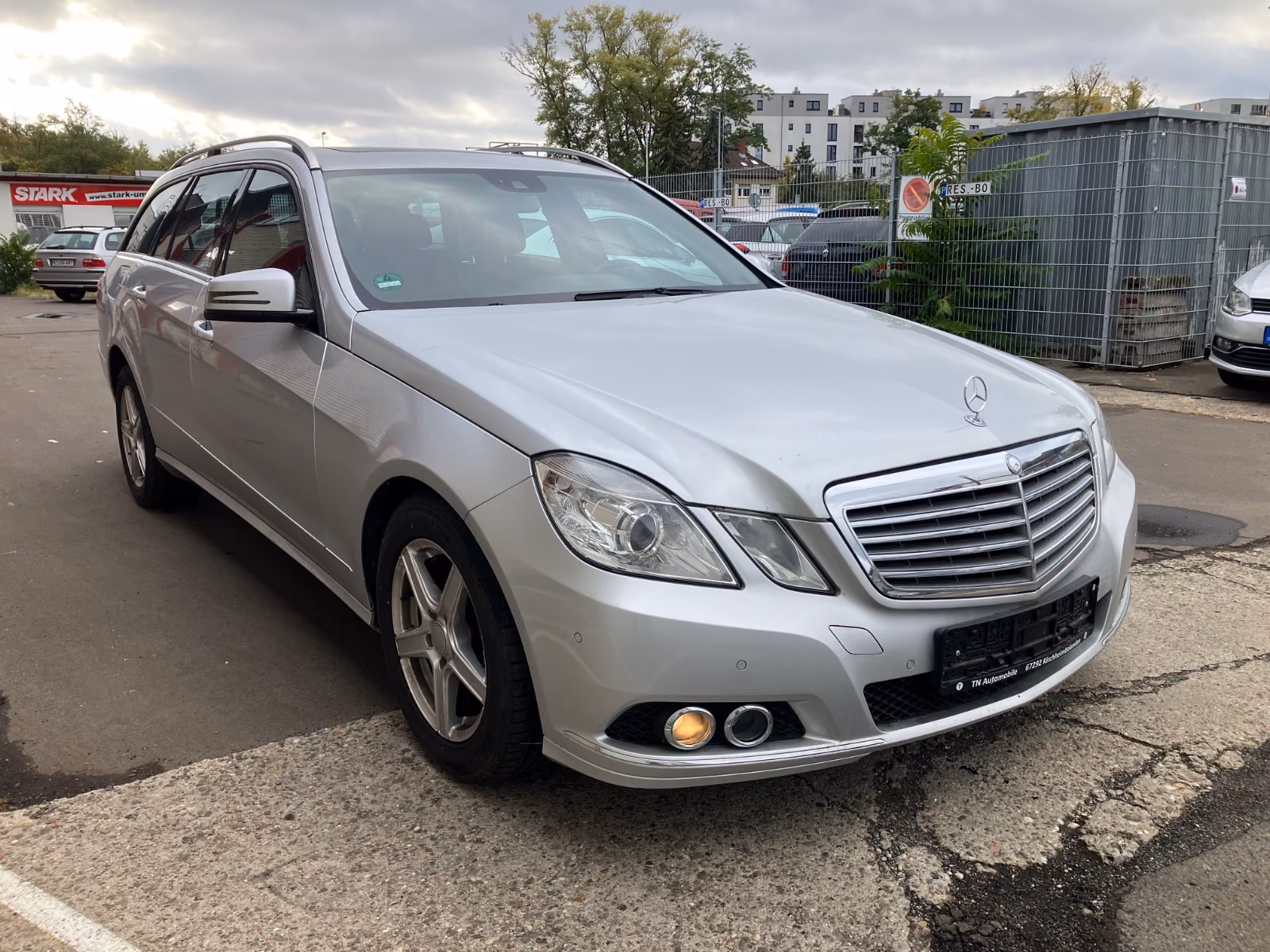Mercedes-Benz T-Modell E 220 CDI BlueEfficiency COMAND-GSD-SH