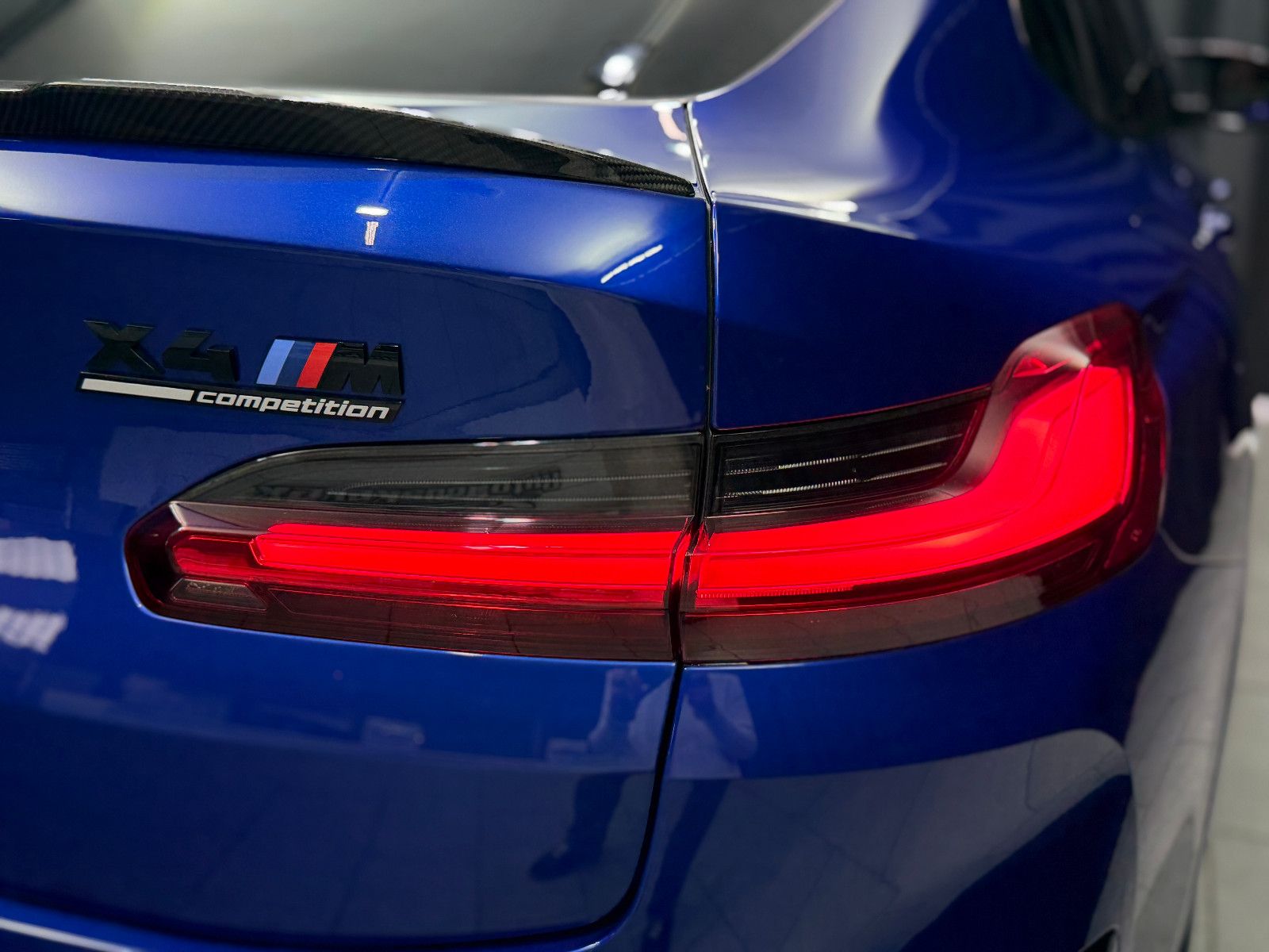 Fahrzeugabbildung BMW X4 M Competition |CARBON|H/K|LASER|HuD