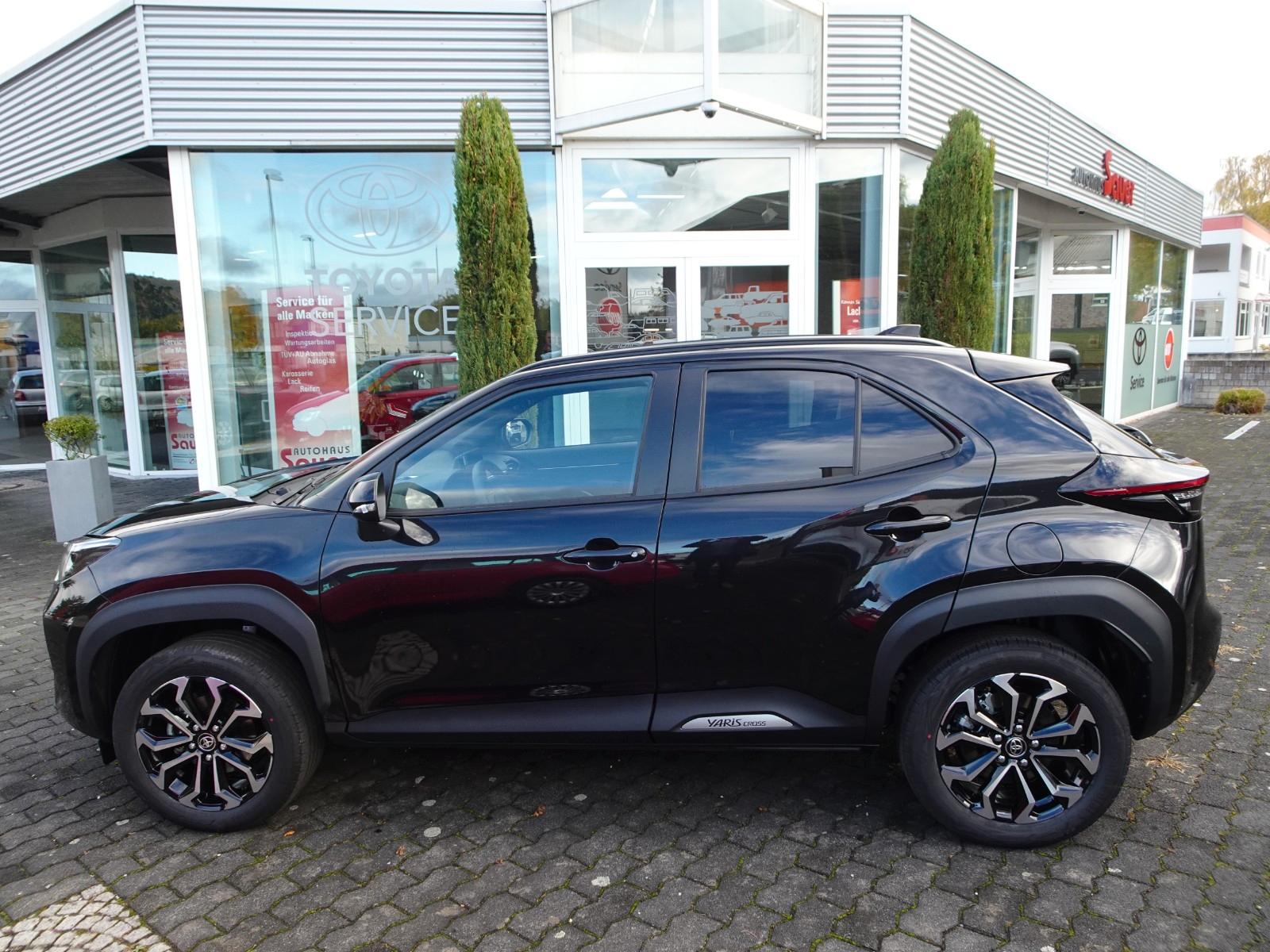 Toyota Yaris Cross 130 TeamPlayer Safety +Winter