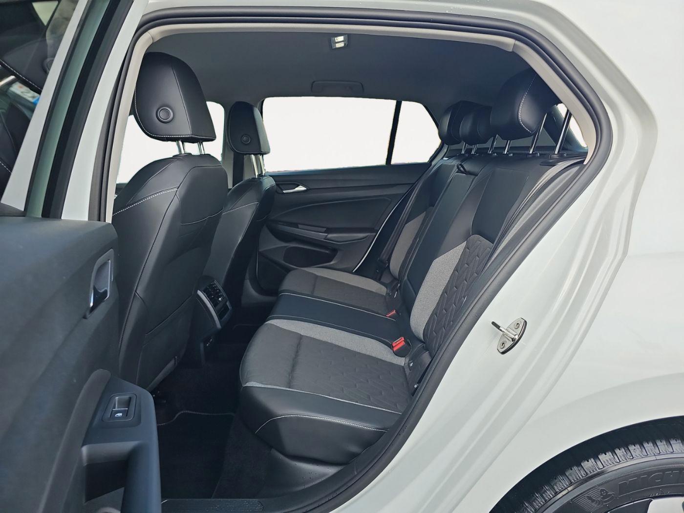 Volkswagen Golf VIII 1.5 TSI 85 kW Goal ACC AHK Akustikglas, миниатюра 9
