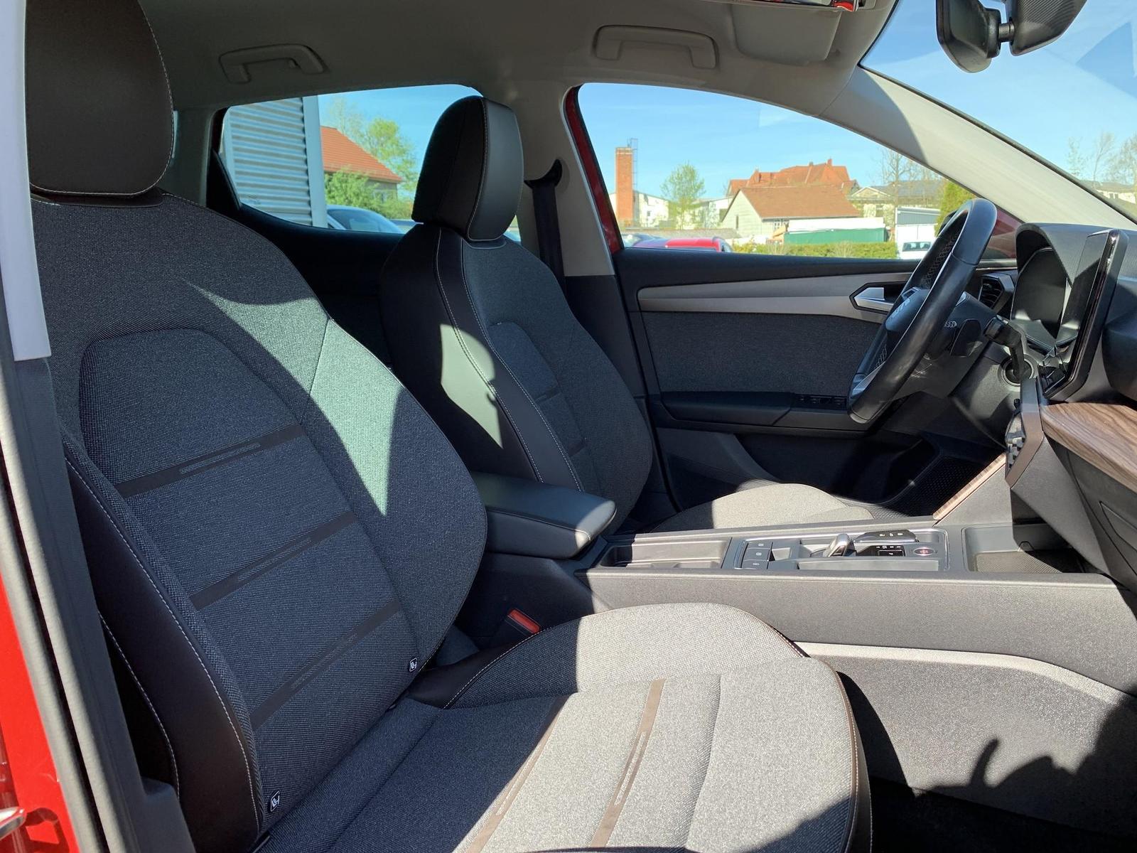 SEAT Leon 1.5TSI DSG Xcellence Voll-LED+Navi+Kamera, миниатюра 13