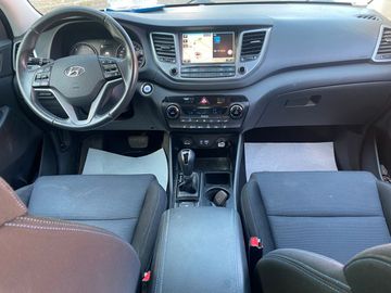 Hyundai TUCSON - 12