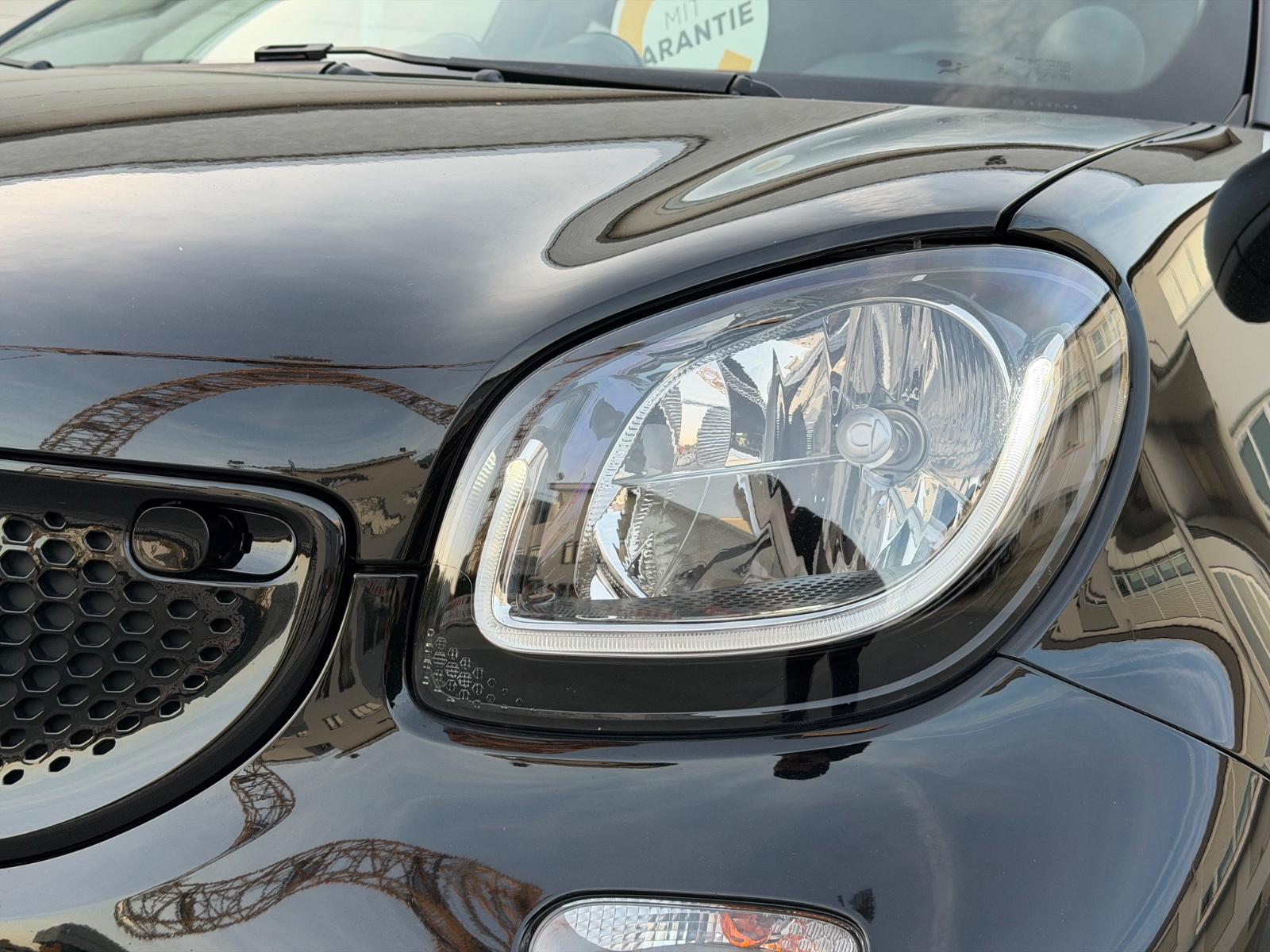 Smart ForFour Automatik *NAVI*KLIMA*LED*PDC*8-FACH*TOP
