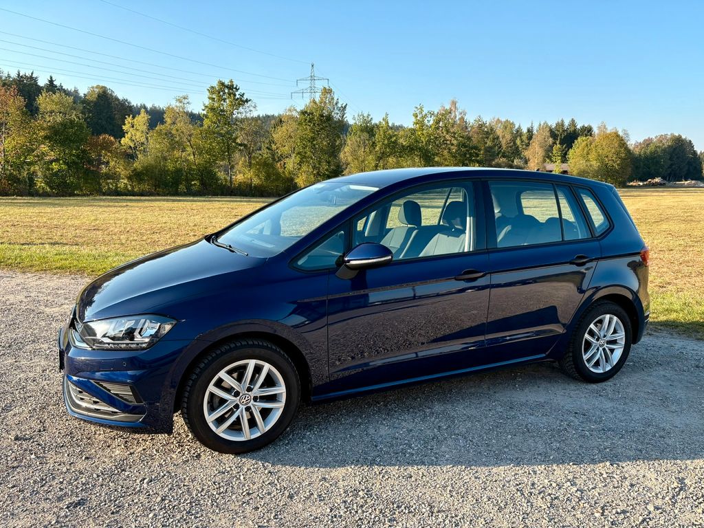 Image of Volkswagen Golf Sportsvan
