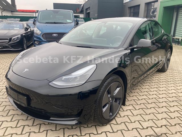 Tesla Model 3 - Sofort verfügbar