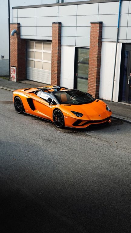 Image of Lamborghini Aventador