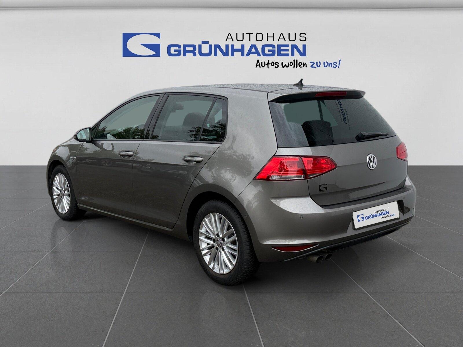 Volkswagen Golf VII 2.0 TDI Cup BMT Navi/Autom./Klima/Xenon