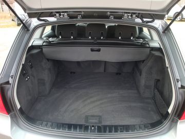 BMW 320 - 12