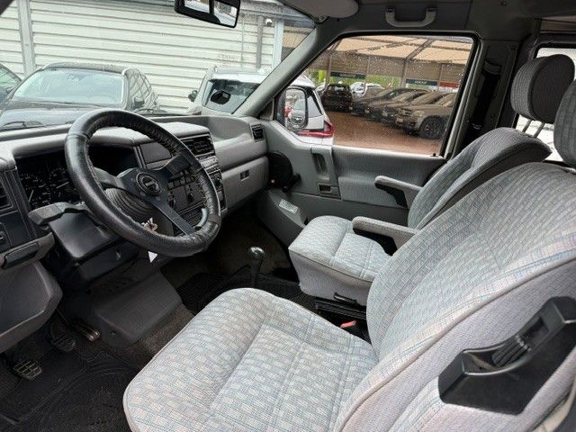 Fahrzeugabbildung Volkswagen T4 California 2.4 Diesel mit Aufstelldach
