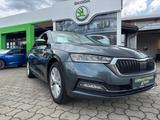 Skoda Octavia Combi 1.5 TSI 6-Gang*NAVI*AHK*Head-Up*Si - Skoda Octavia mit Benzin-Antrieb: Kombi, Euro4, 1.6