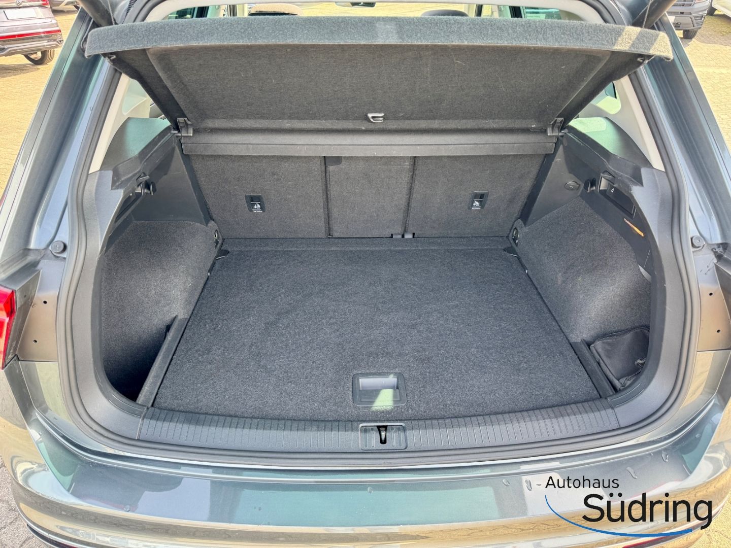 Tiguan 2,0 TDI Join DSG *R-Line Ext.* Pano Navi