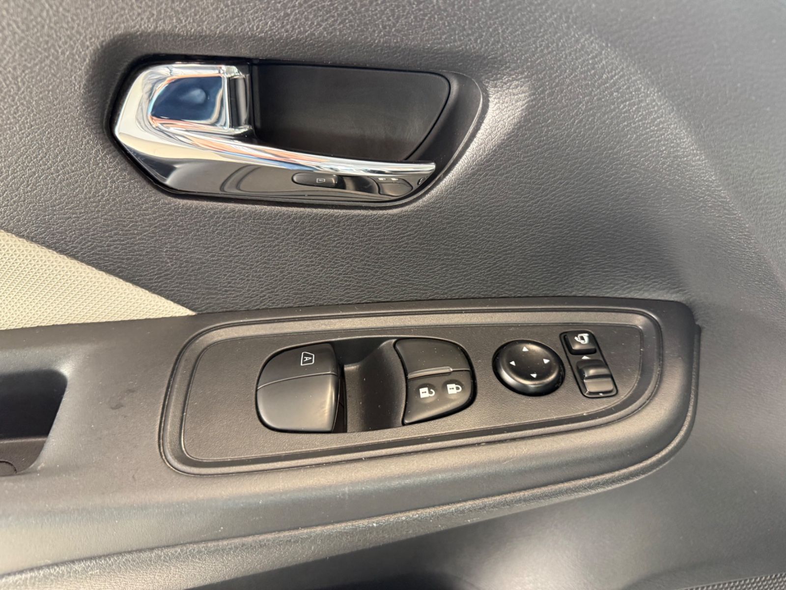 Fahrzeugabbildung Nissan Micra N-Way Navi, WP, Rückfahrkamera