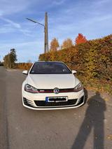 Volkswagen Golf GTI VII 2.0 TSI Perform. Xenon Dynaud. ATM - Volkswagen aus 2013: GTI