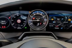 PORSCHE 992 Carrera 4 GTS Cab I Sitzbelüftung I APPROVED