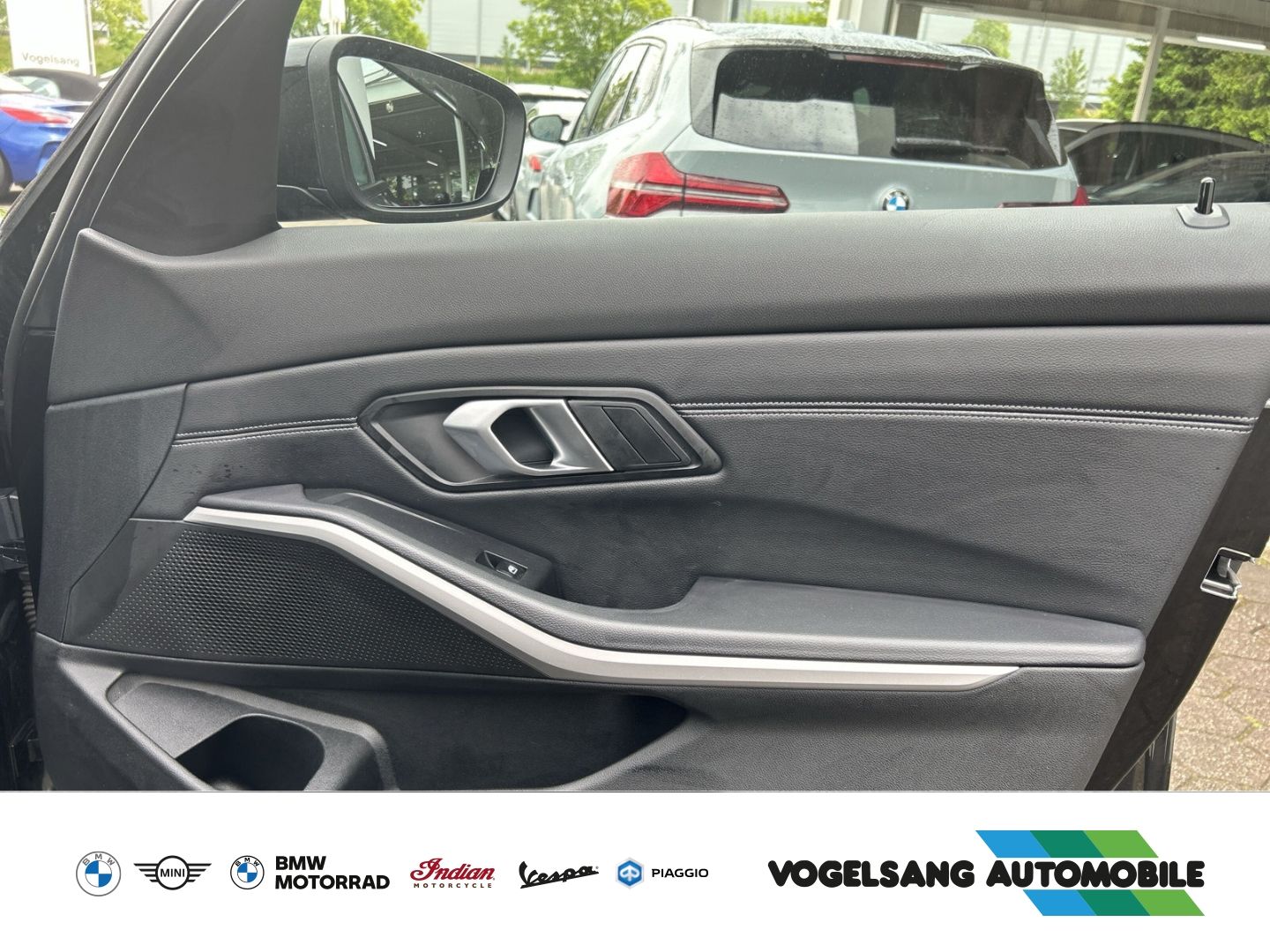 Fahrzeugabbildung BMW 318 d Advantage, Standheizung,Rückfahrkamera,Len