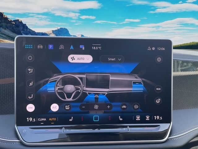 Volkswagen Passat Business DSG Navi LED AHK Kamera 360 ACC foto 21