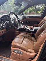 Porsche Cayenne S Hybrid - Pano/ACC/ Vollaustattung - Porsche Cayenne Gebrauchtwagen in Essen