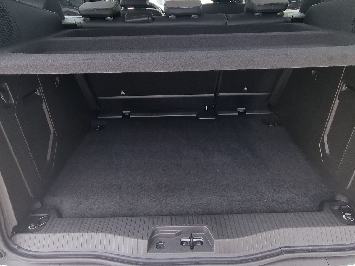 Fahrzeugabbildung Renault Kangoo PKW TECHNO TCe 130 EDC
