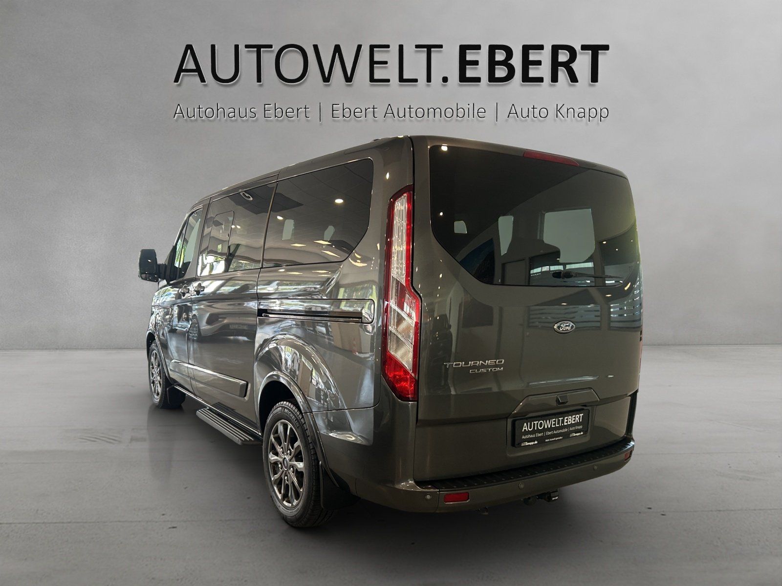 Fahrzeugabbildung Ford Ford Tourneo Custom Titanium X 320L1 Ecoblue