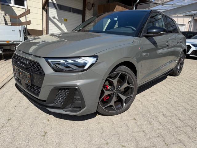 Audi A1 Sportback 40 TFSI S line, S line 2x, VOLL!!