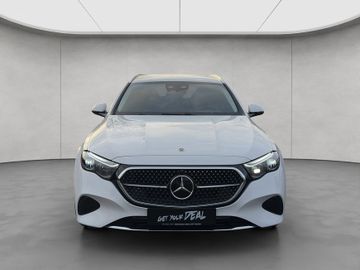 Mercedes E 200 - 9