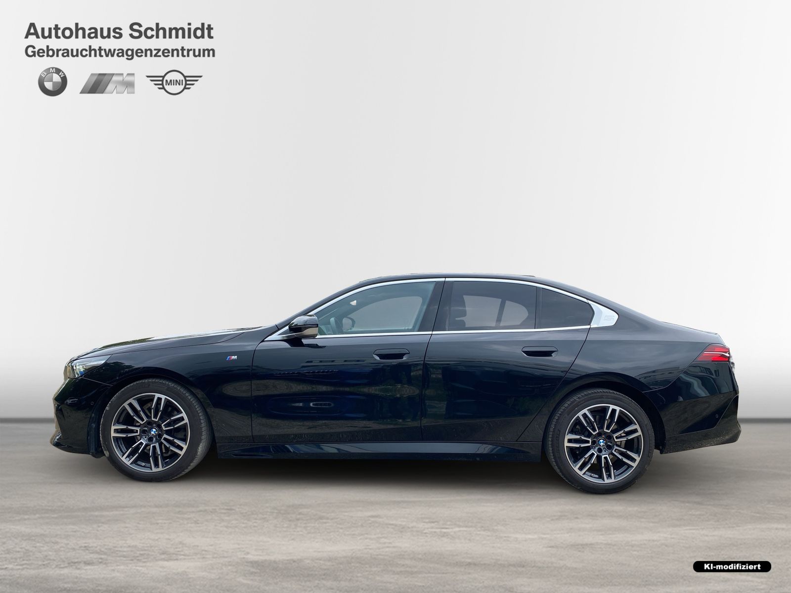 BMW 520d xDrive Limousine M Sportpaket 19 LC Adapt foto 2