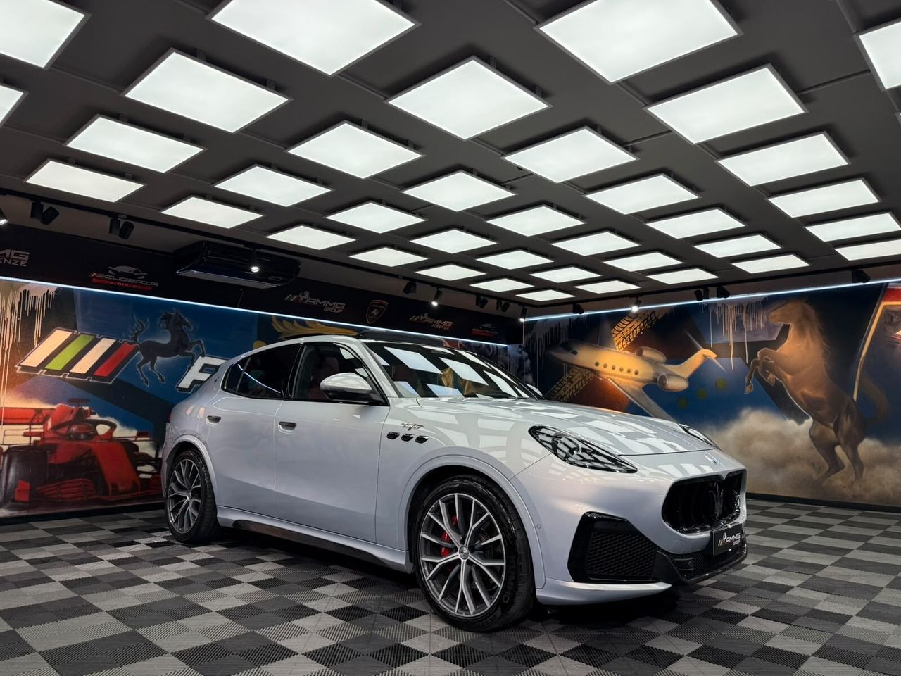 Other Maserati Grecale V6 530 CV AWD Trofeo (606) imagem 3