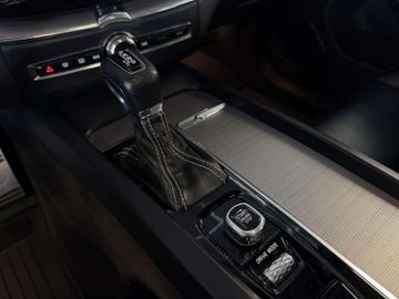 Volvo XC60 - 11