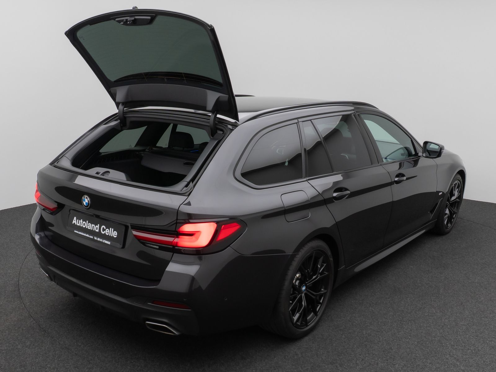 Fahrzeugabbildung BMW 540d xD M Sport Kamera Laser HUD DAB H/K Komfort