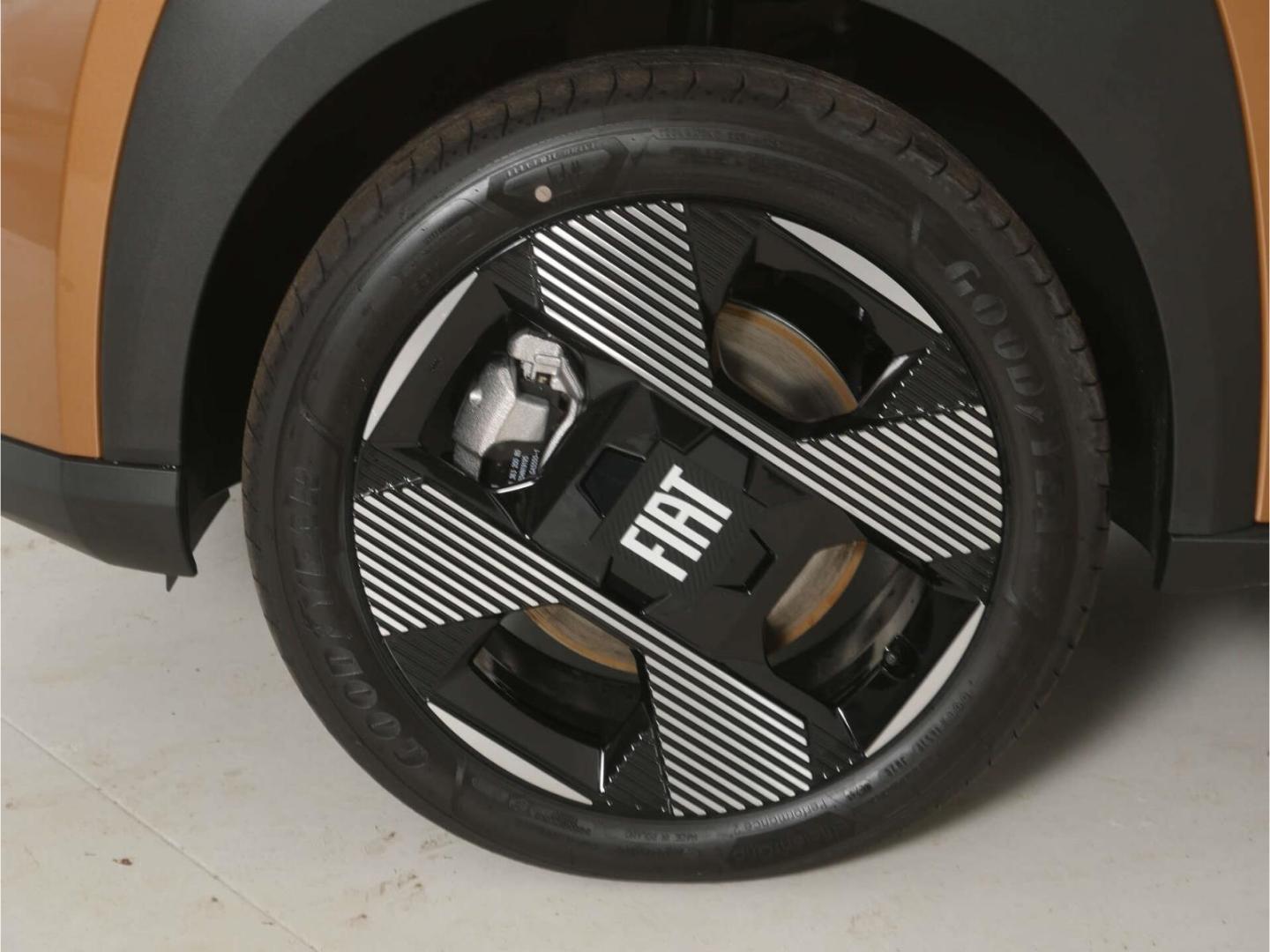 Fiat Grande Panda e Elektro la Prima