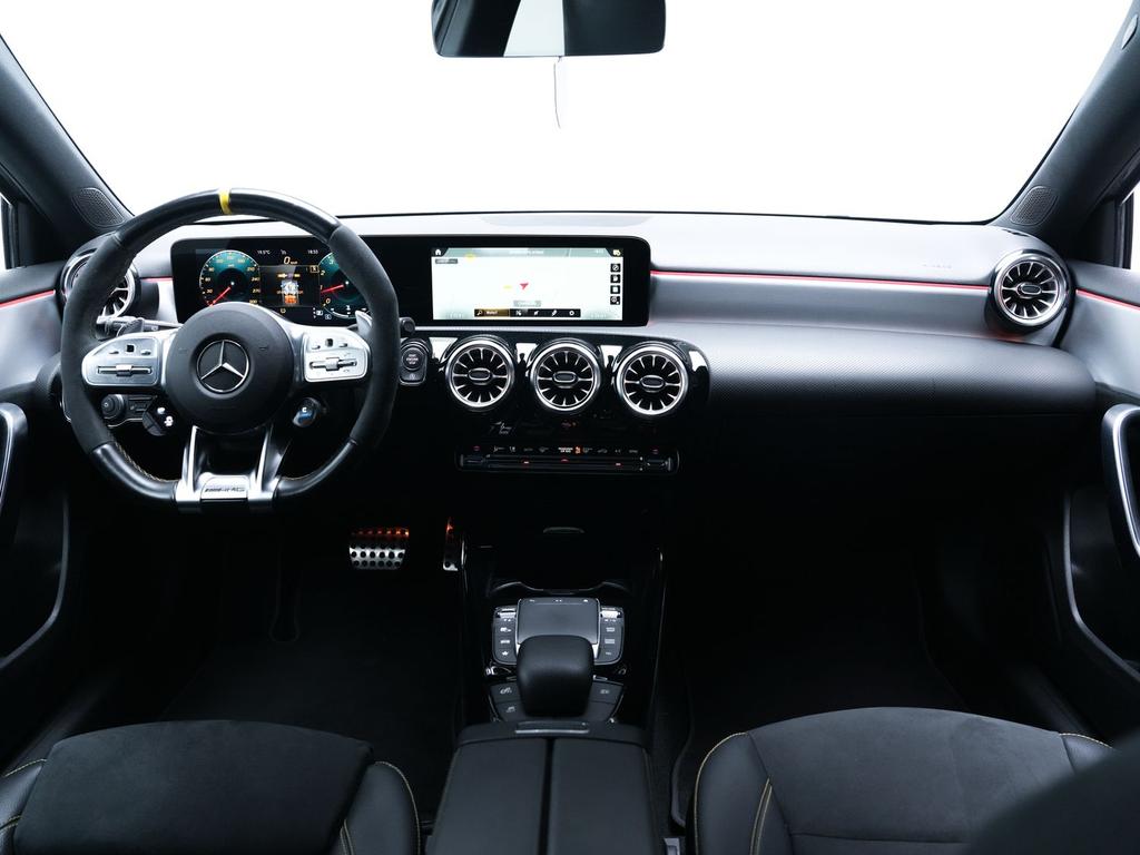 Mercedes-Benz A 45 AMG