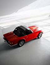 Triumph TR6 Doppelvergaser * Neulack * - rote Triumph TR6