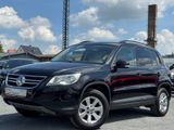 Volkswagen Tiguan Track & Field 4Motion/AHK/SHZ/NAVI/EURO 4 - Volkswagen Tiguan: Field Track