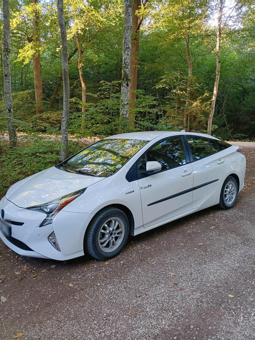 Toyota auto Toyta Prius hybrid benzin
