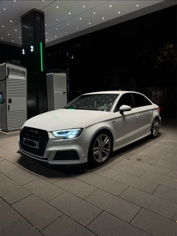 Audi a3 Lim S line +